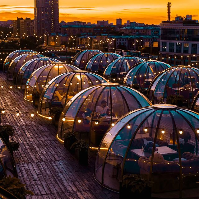  На крыше «Авроры Молл» появились беседки-иглу с панорамным видом на город